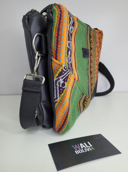 Cartera doble cierre ( verde aguayo)