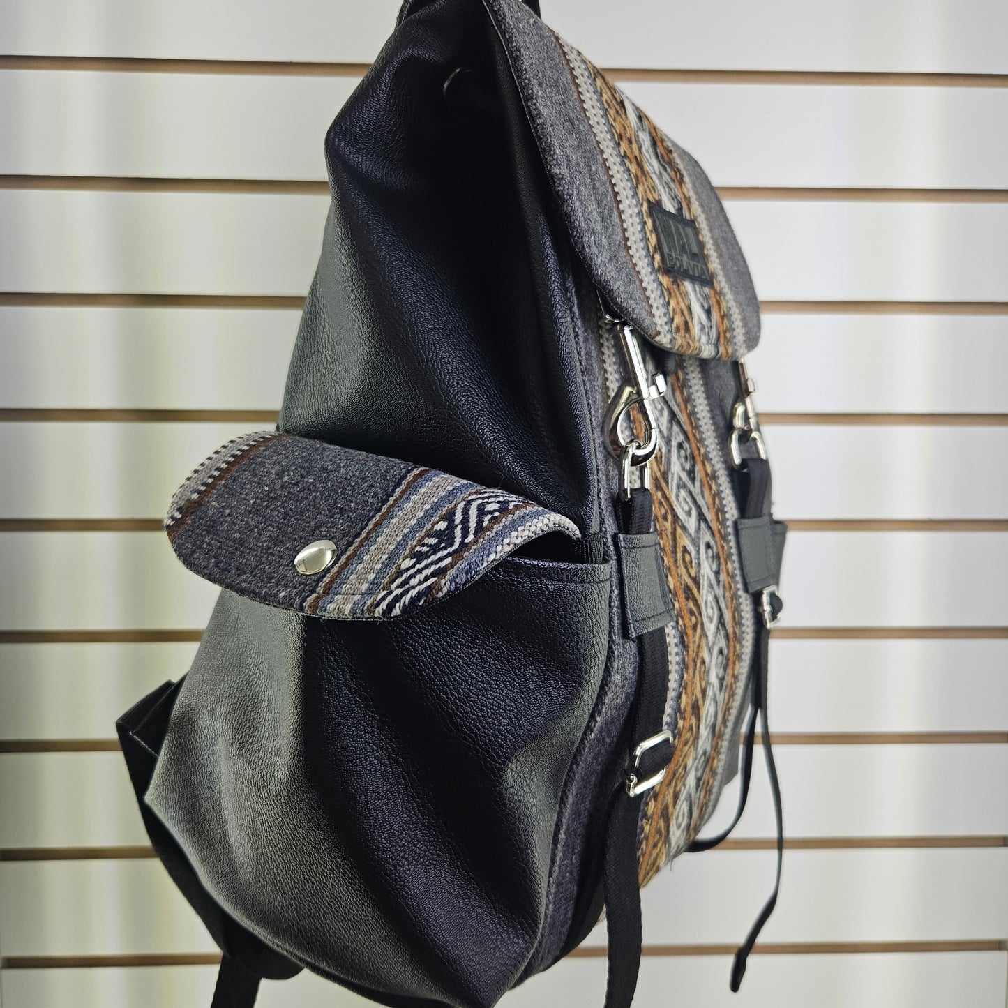 Combo Mochila y billetera (gris lobo)
