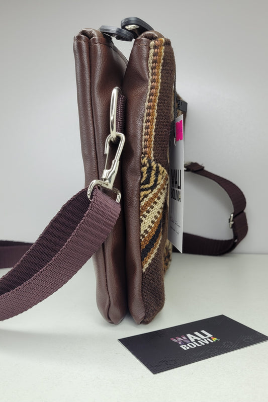 Cartera Cuadrada Wali (cafe)