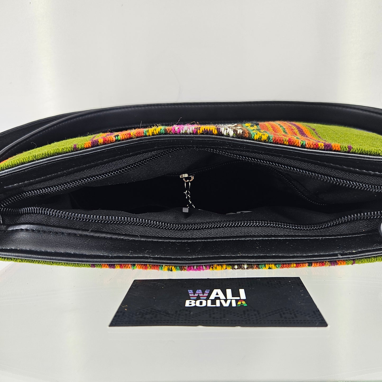 Cartera cuero aguayo (verde lechuga)