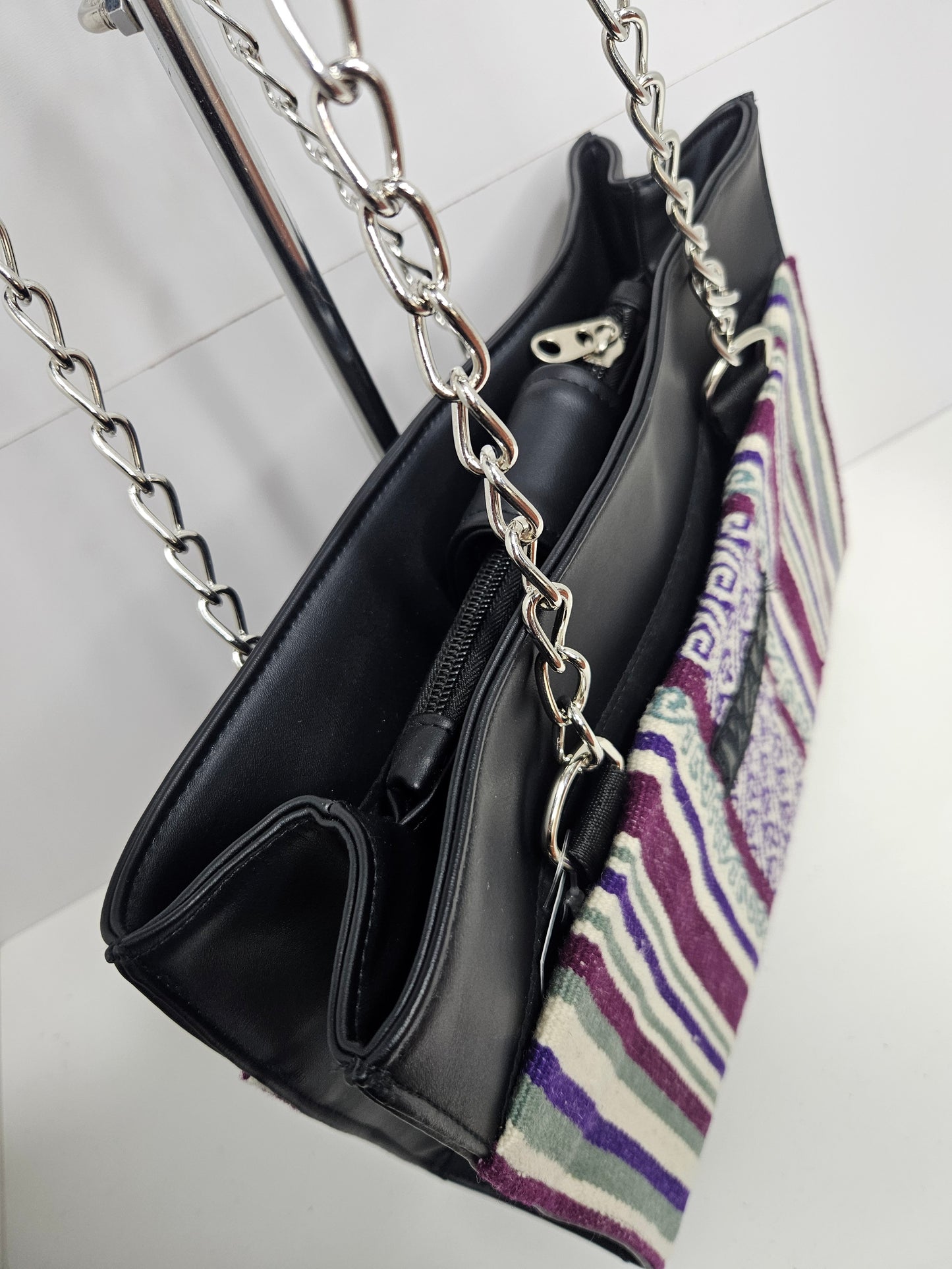 Cartera con cadena (wali)