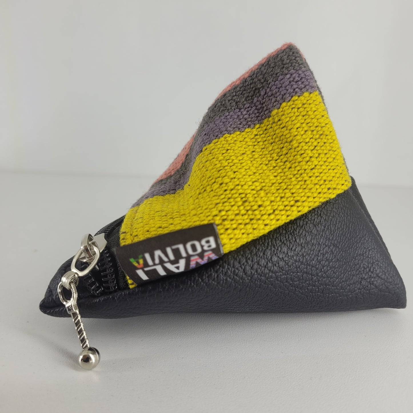 Monedero triangular (amarillo)