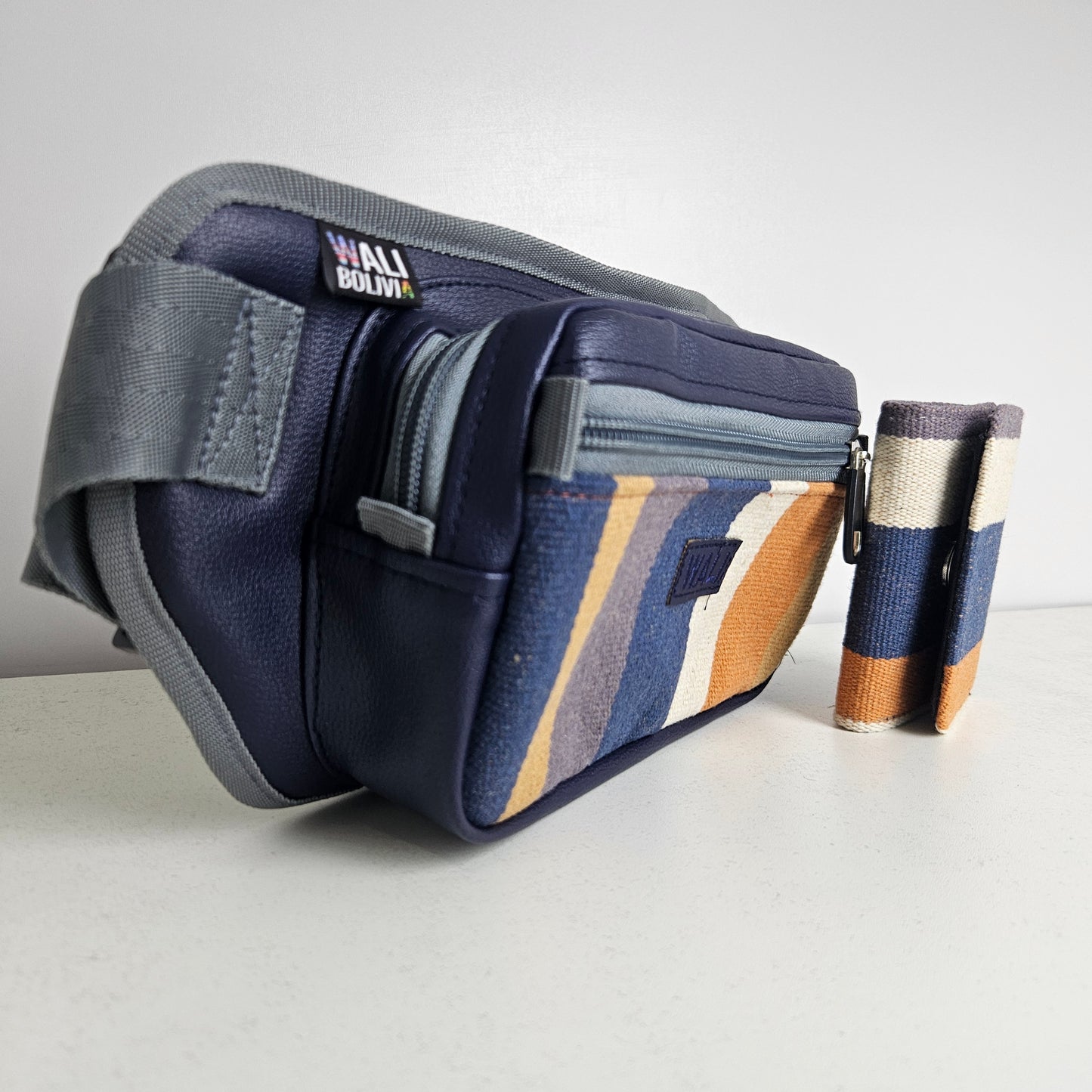 Combo riñonera y billetera triple (crema)