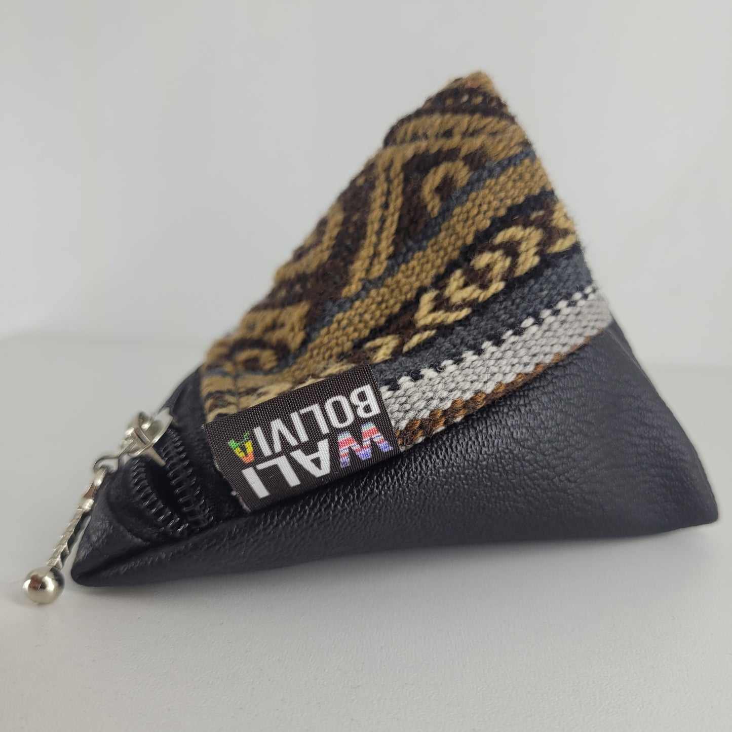 Monederos triangular con diseño