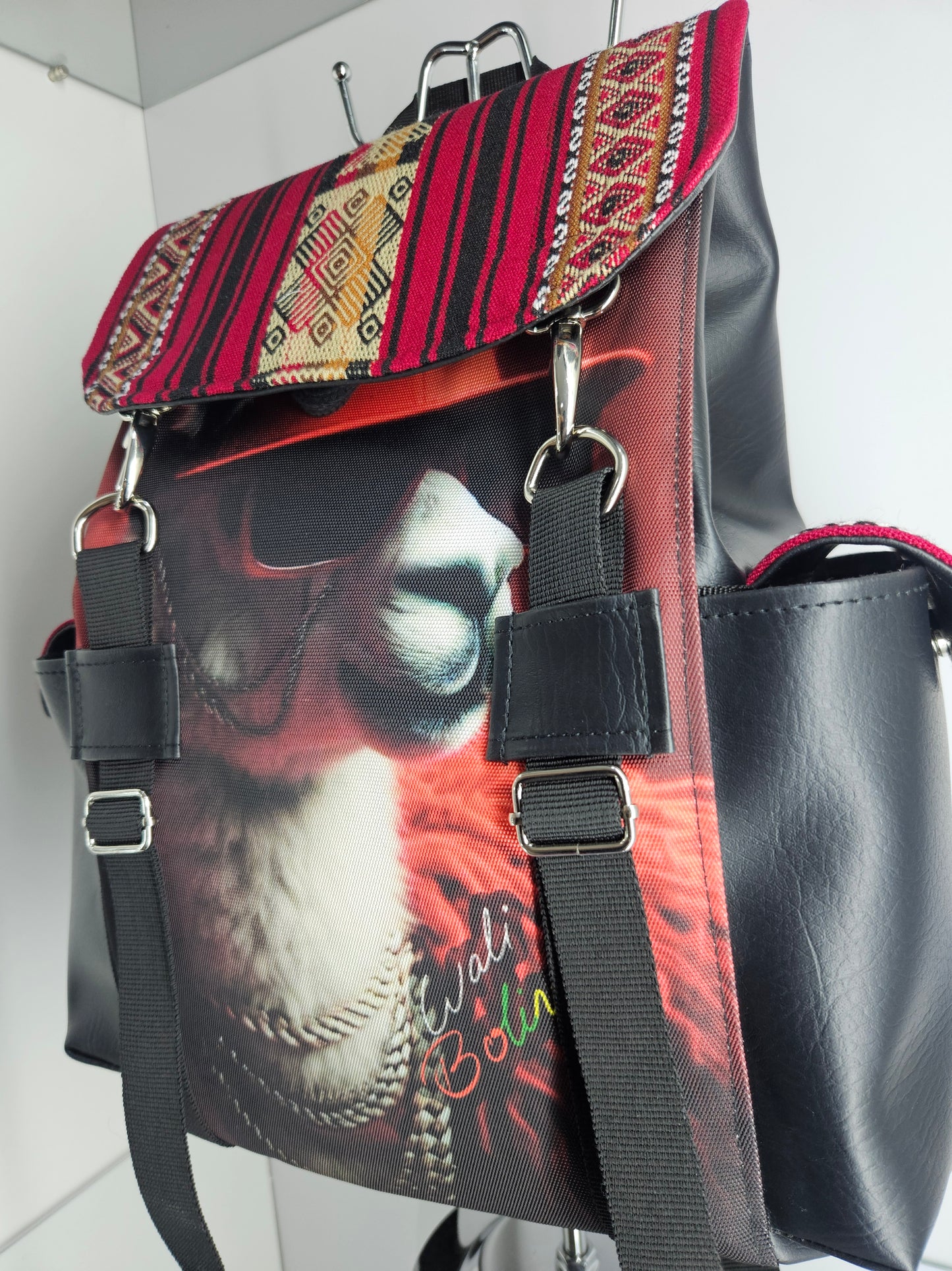 Mochila urbana (rojo hip hop)