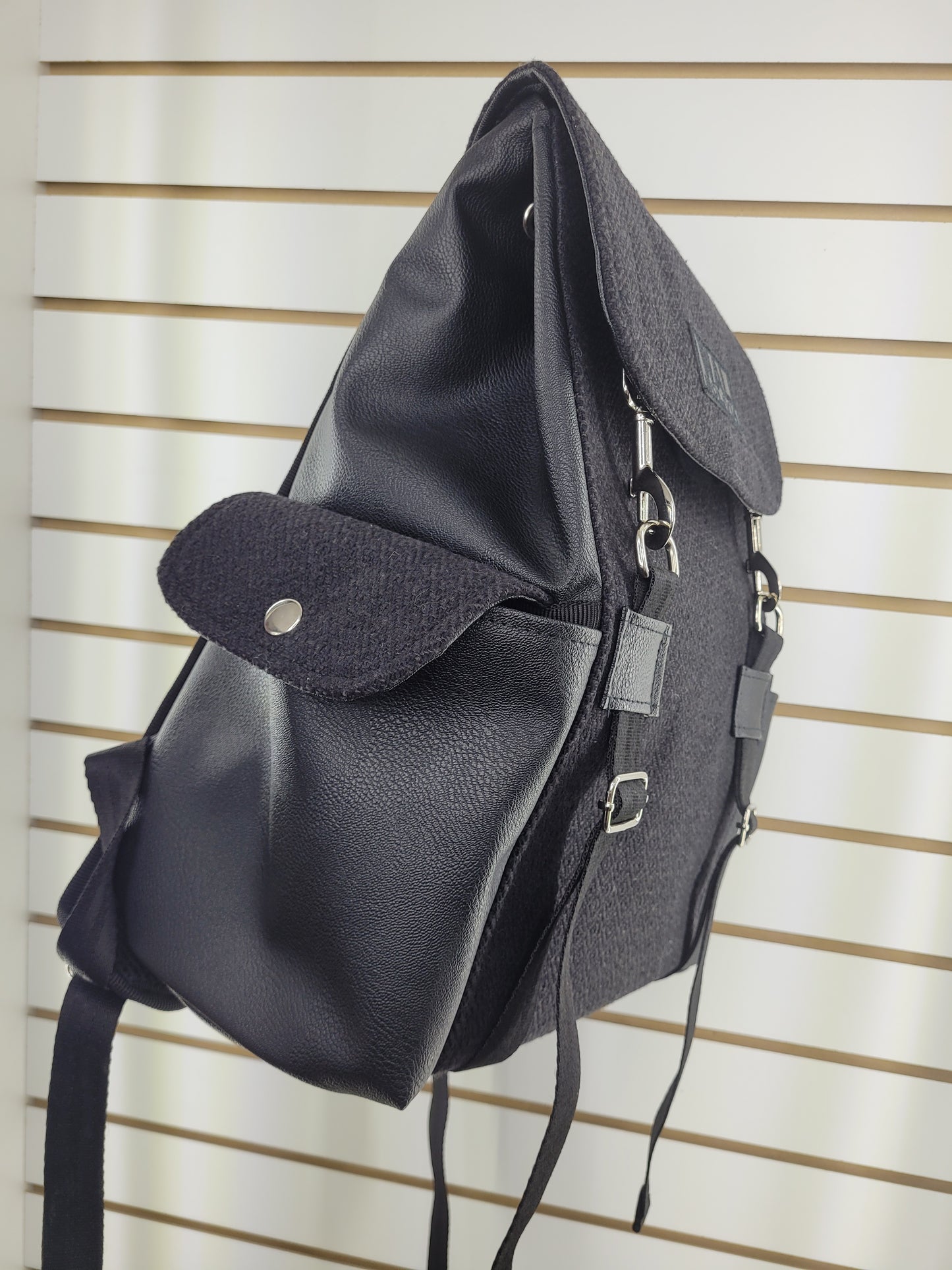 Mochila de aguayo (negra elegant)