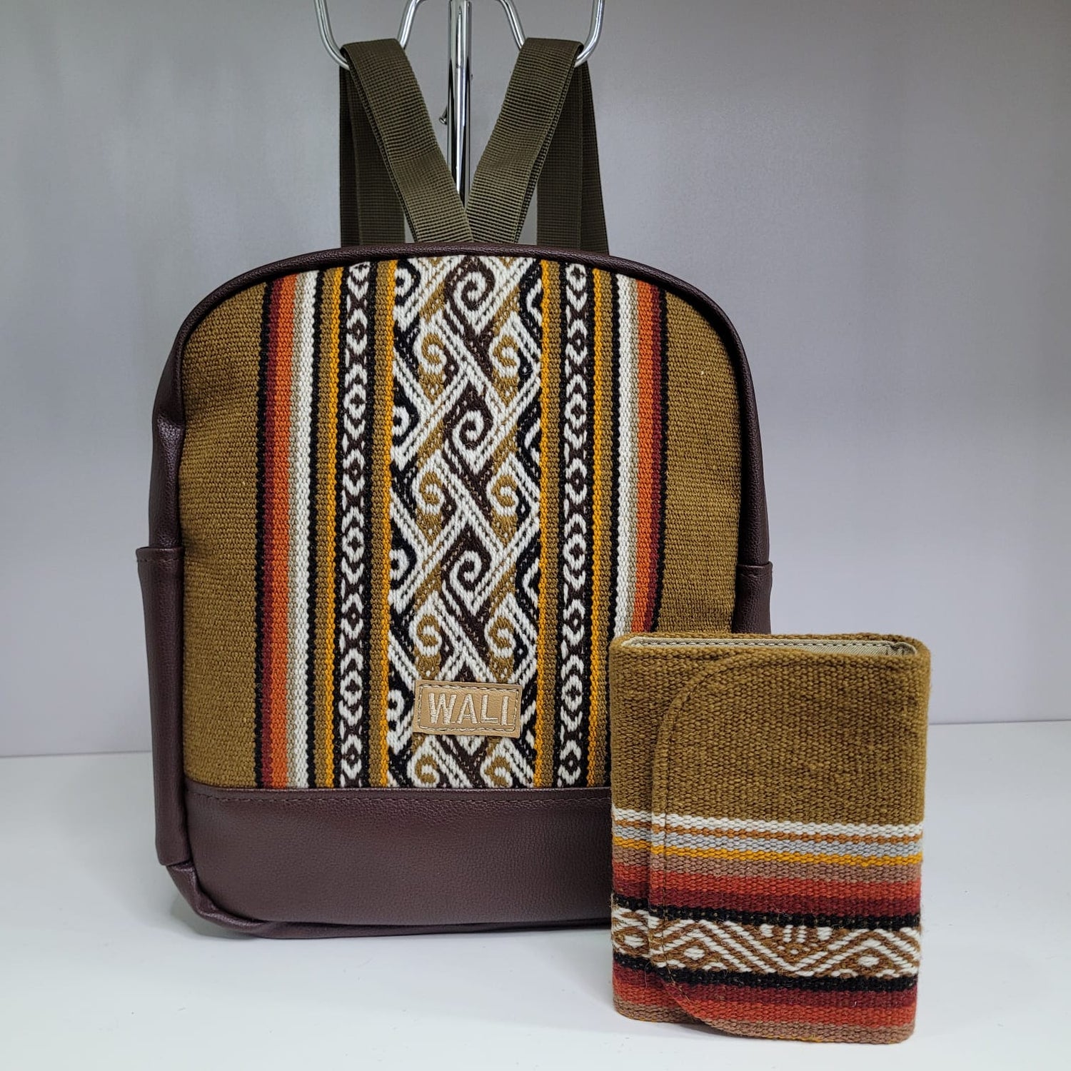 Combo de mochila mini con billetera mini