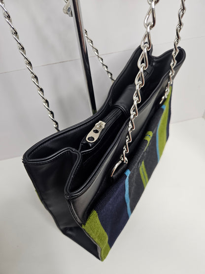Cartera con cadena (azul verde)