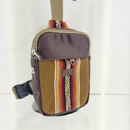 Pechera cuadrada (vicuña)