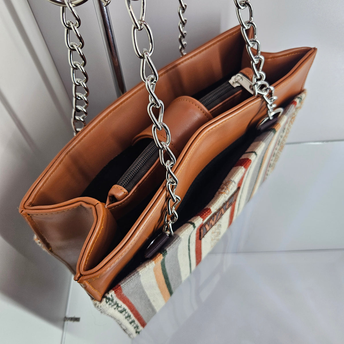 Cartera cadena _ ceniza
