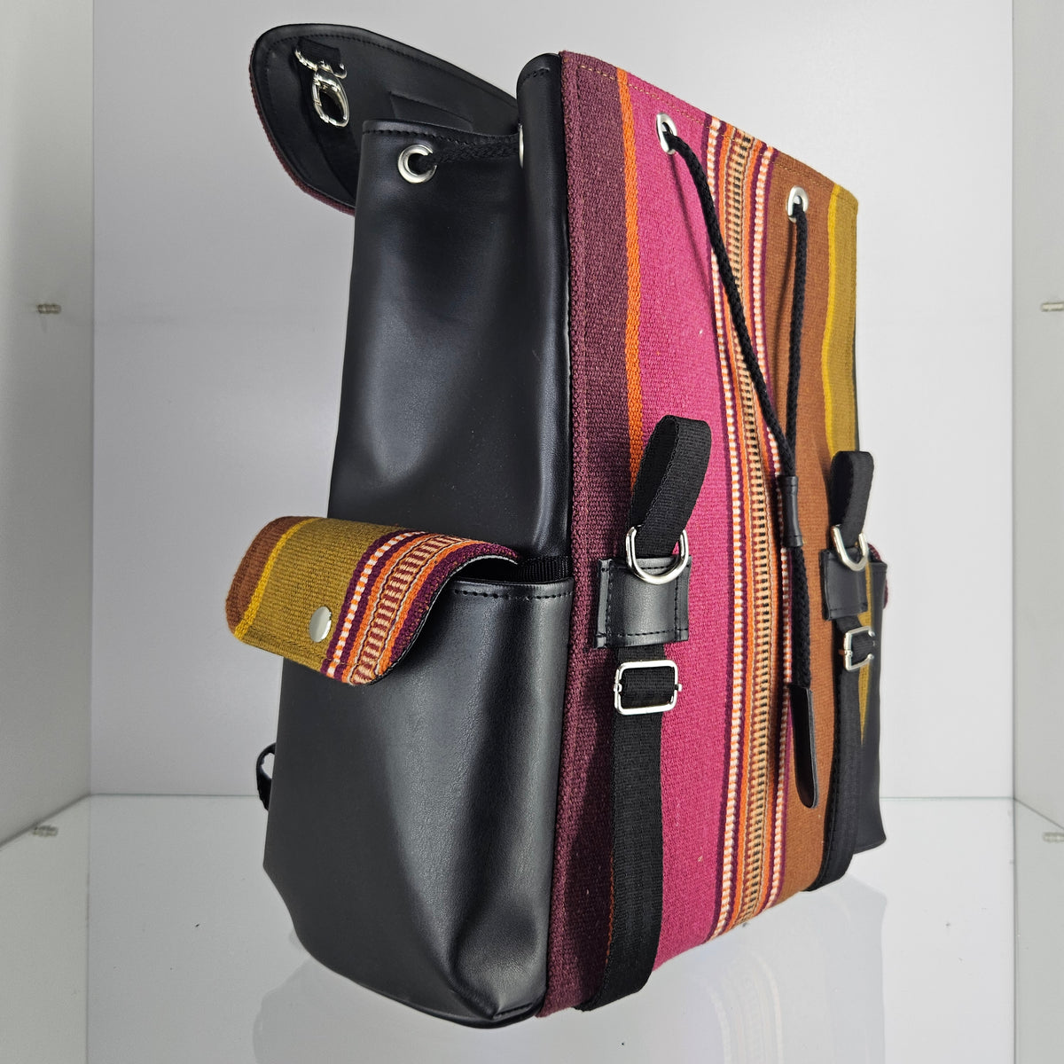 Mochila wali cuero _ cama