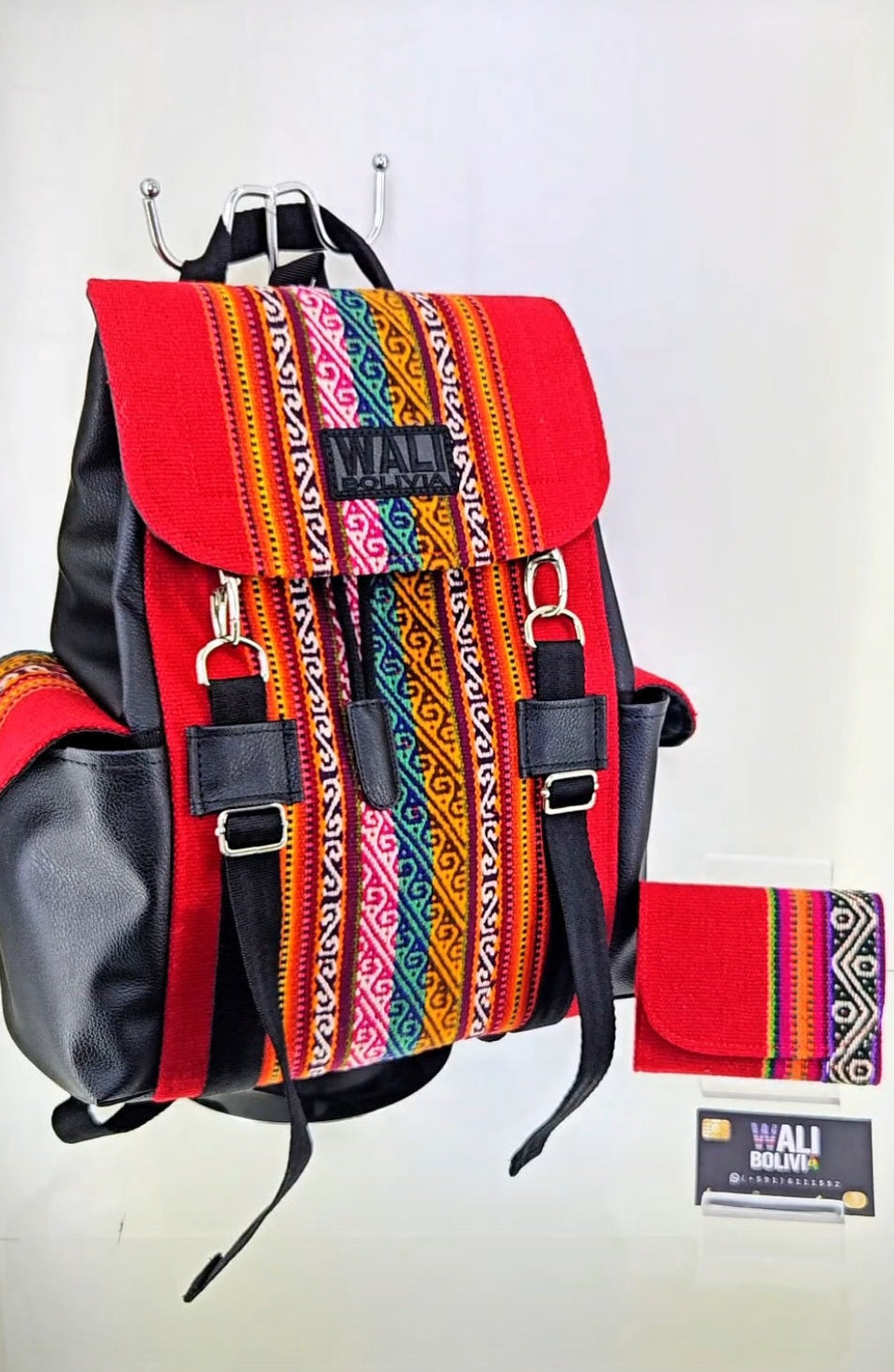 Combo Mochila y billetera mini (rojo carmin)