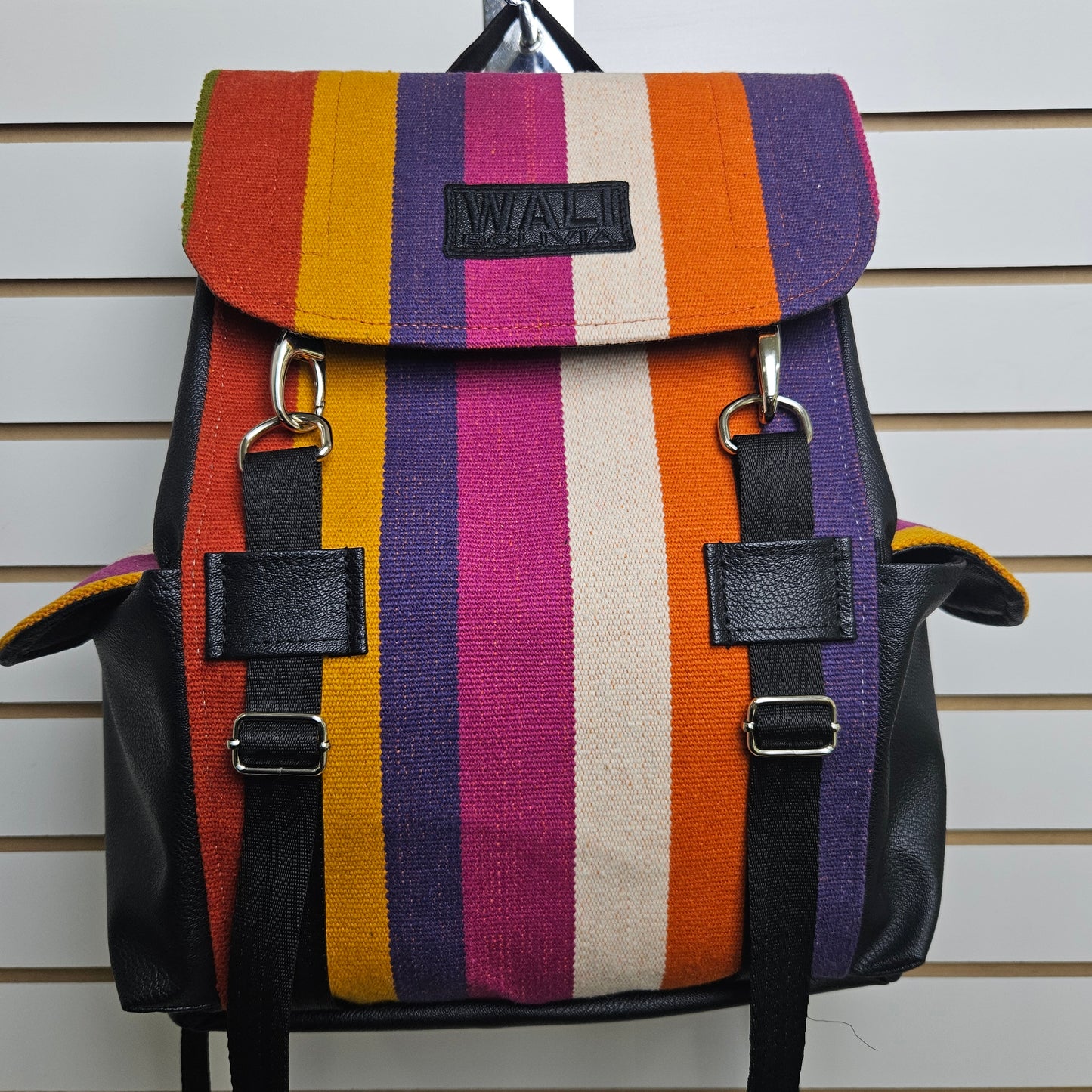 Mochila WALI (purpura)