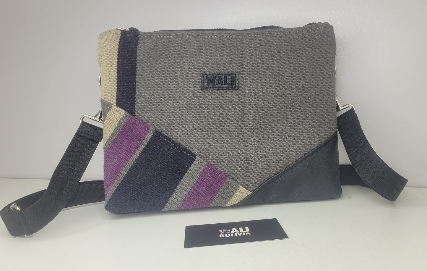 Cartera Cuadrada Wali ( api oscuro )