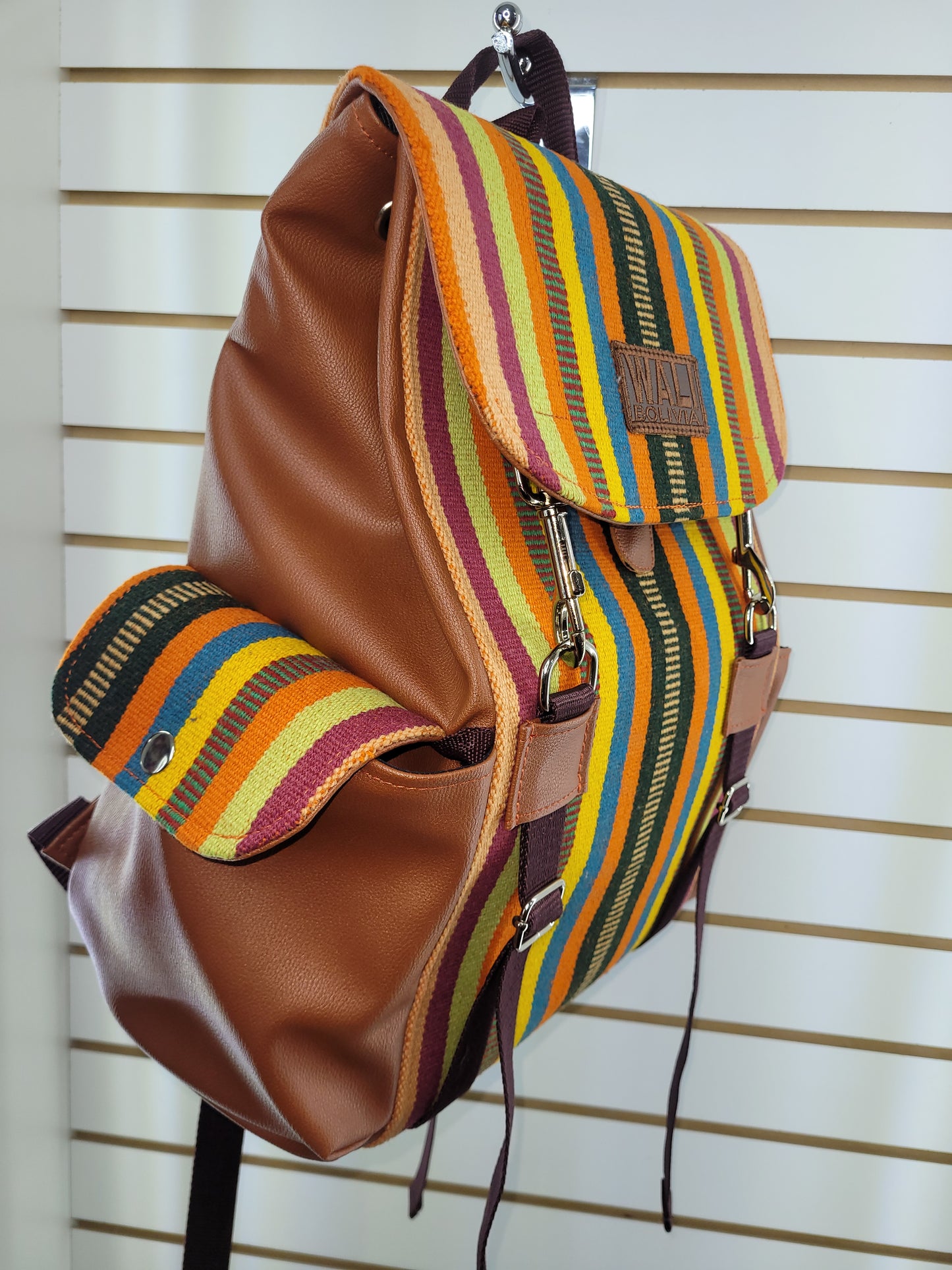 Mochila aguayo (color animado)