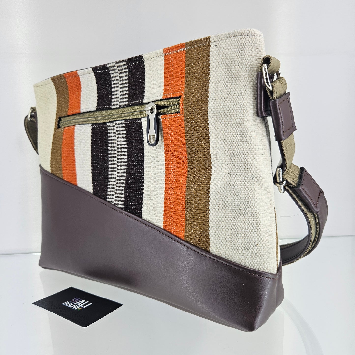 Cartera cuero aguayo (camel cooper)