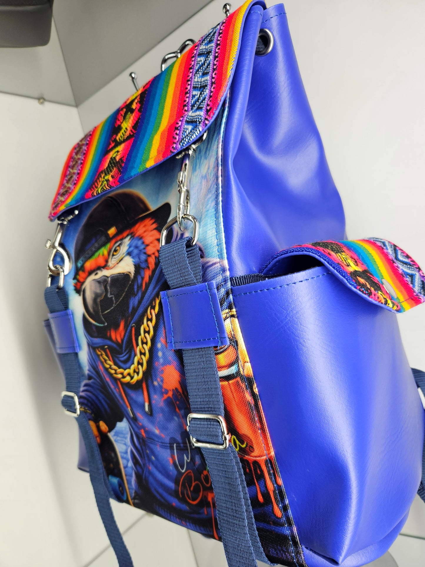 Mochila Urbana (loro rapero)