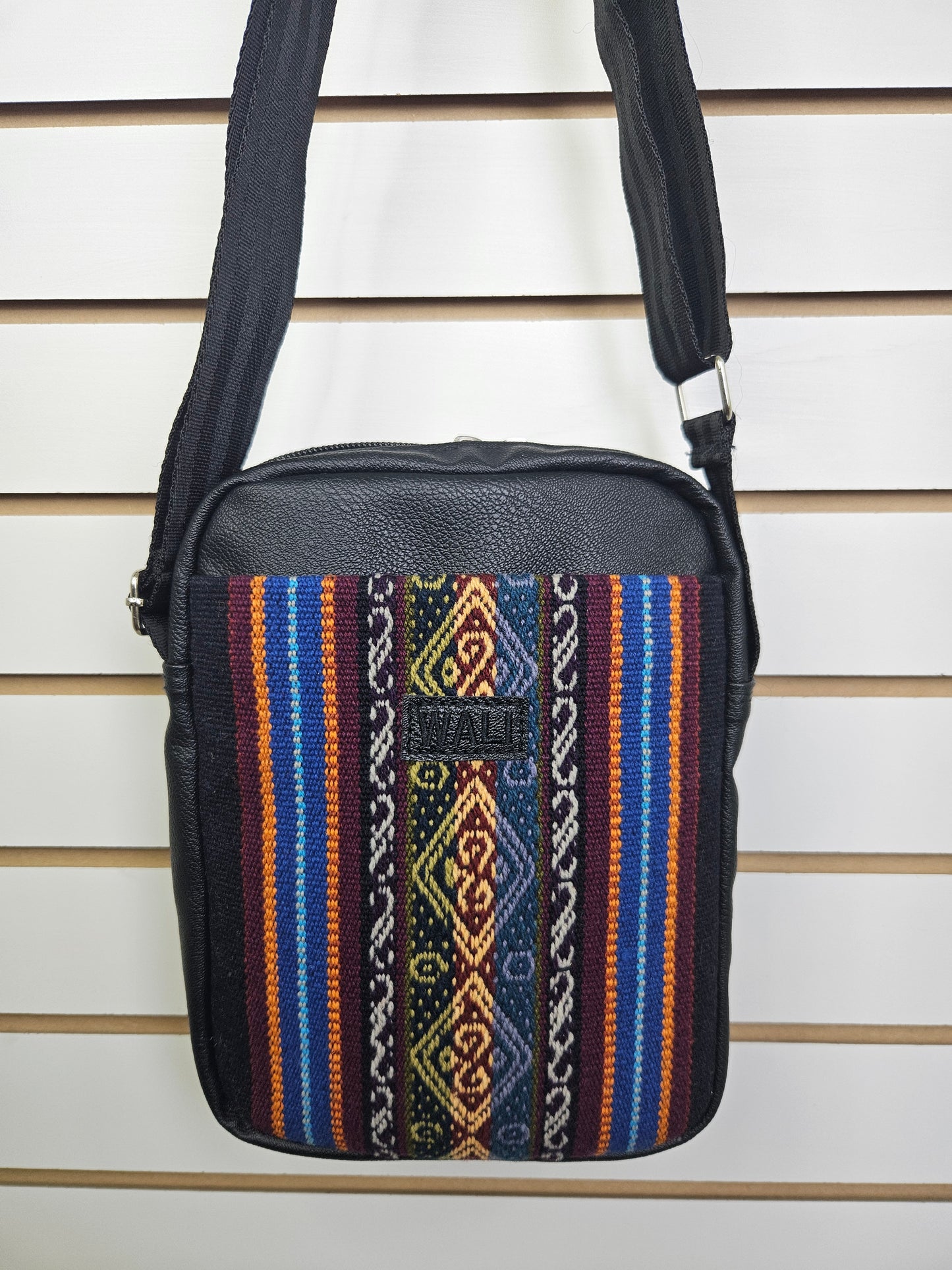Morral Pequeño (azul marino con diseño)
