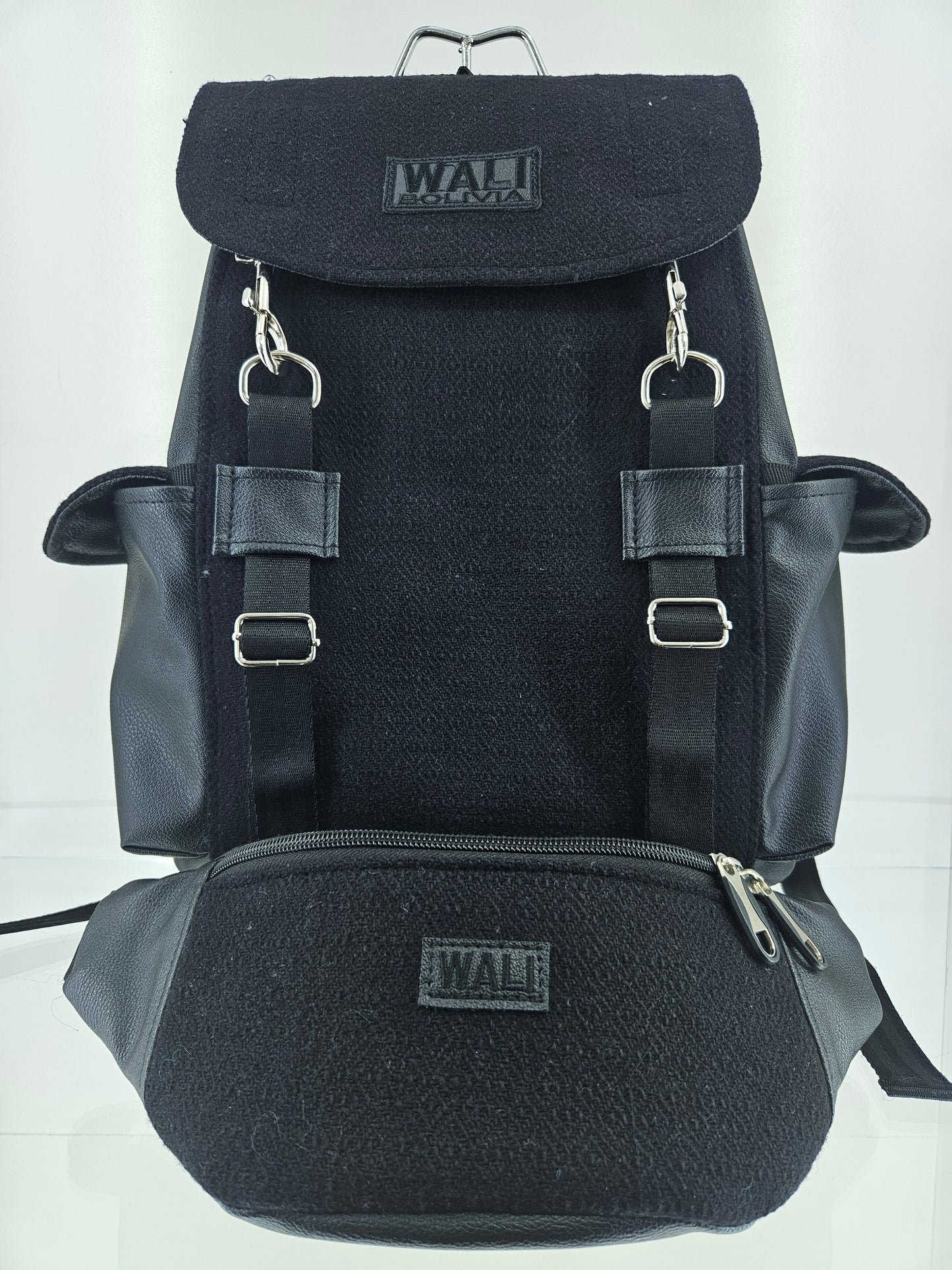Combo Mochila y Riñonera (perdiz negro)