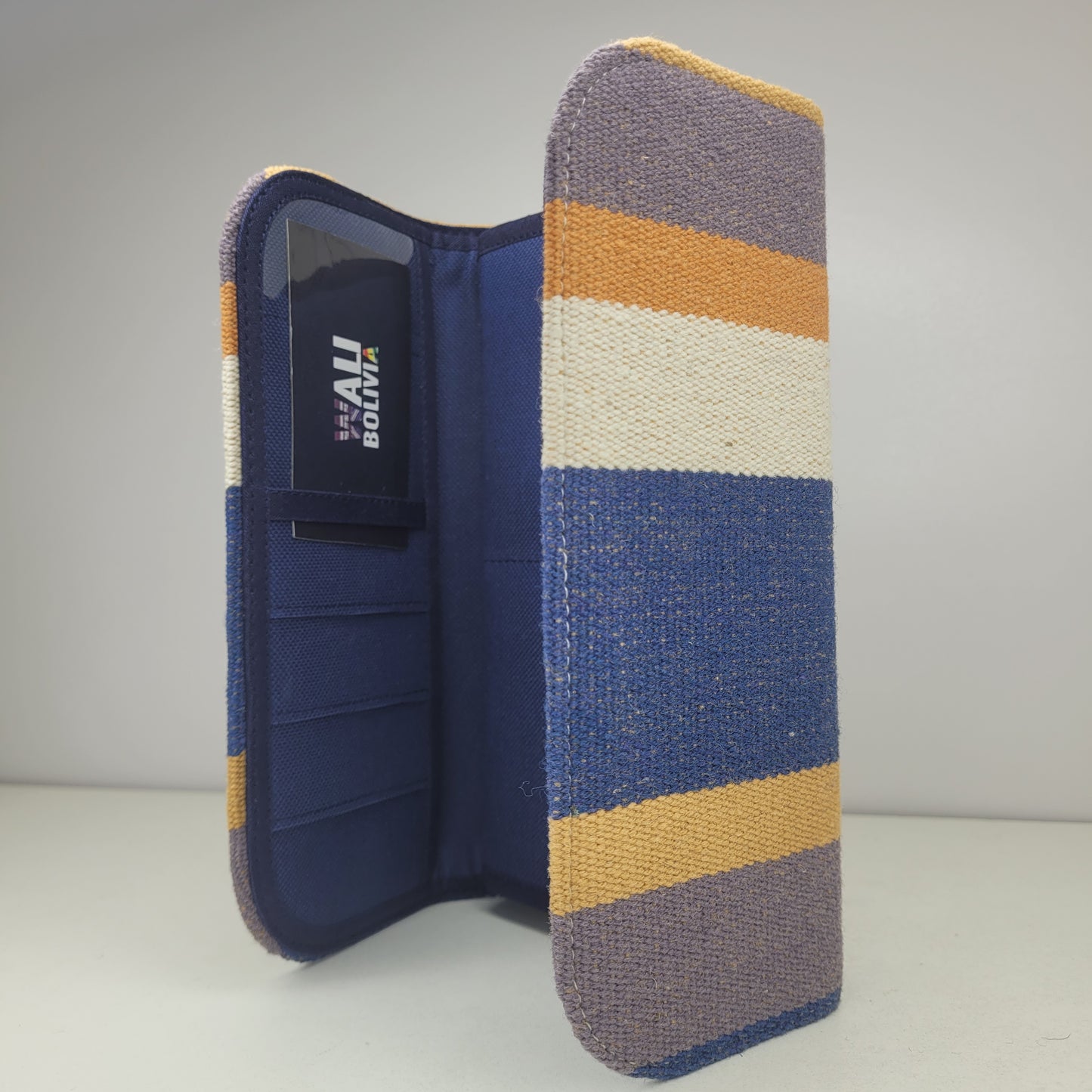 Billetera Porta celular (Azul crema)