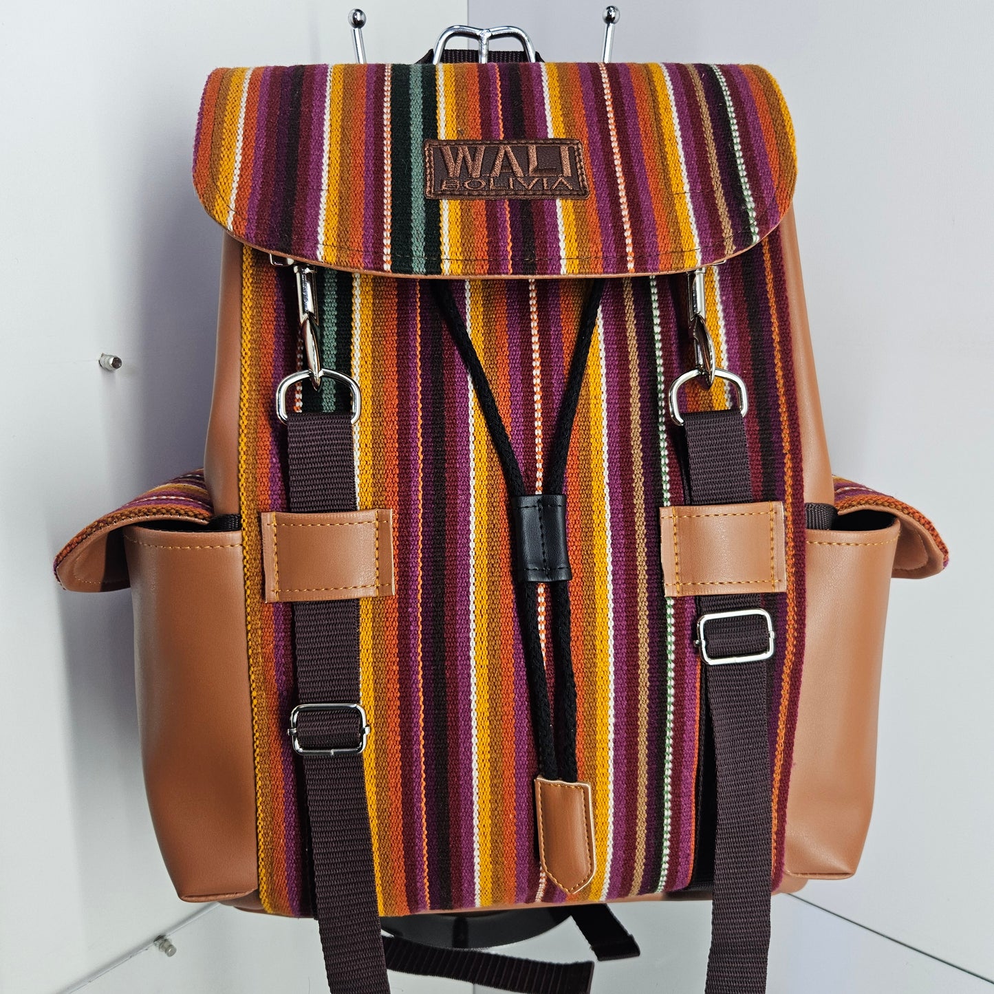 Mochila Wali cuero aguayo (potosino)