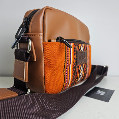 Bandolera de cuero (naranjoso)