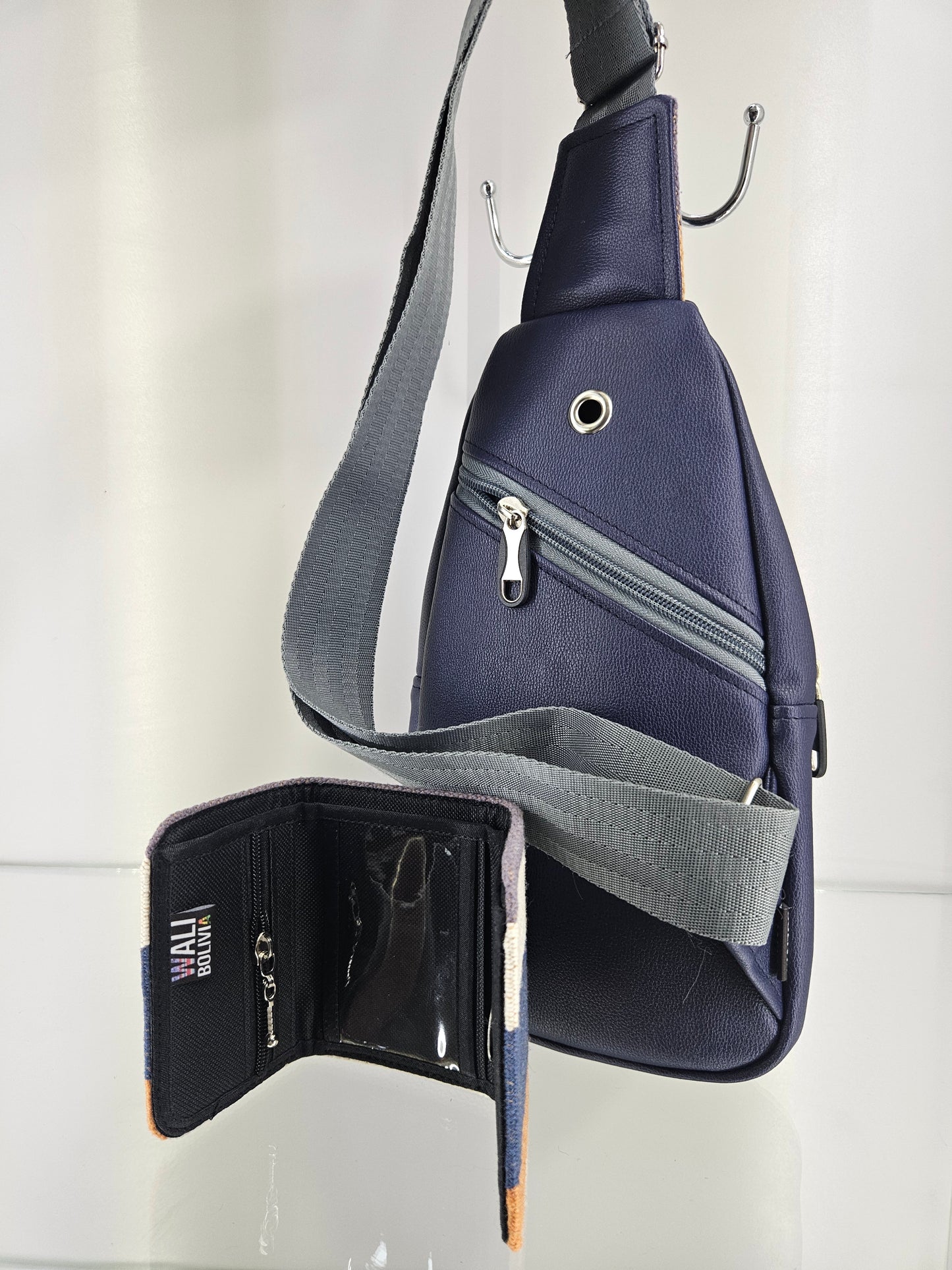 Combo Pechera y billetera triple (crema)