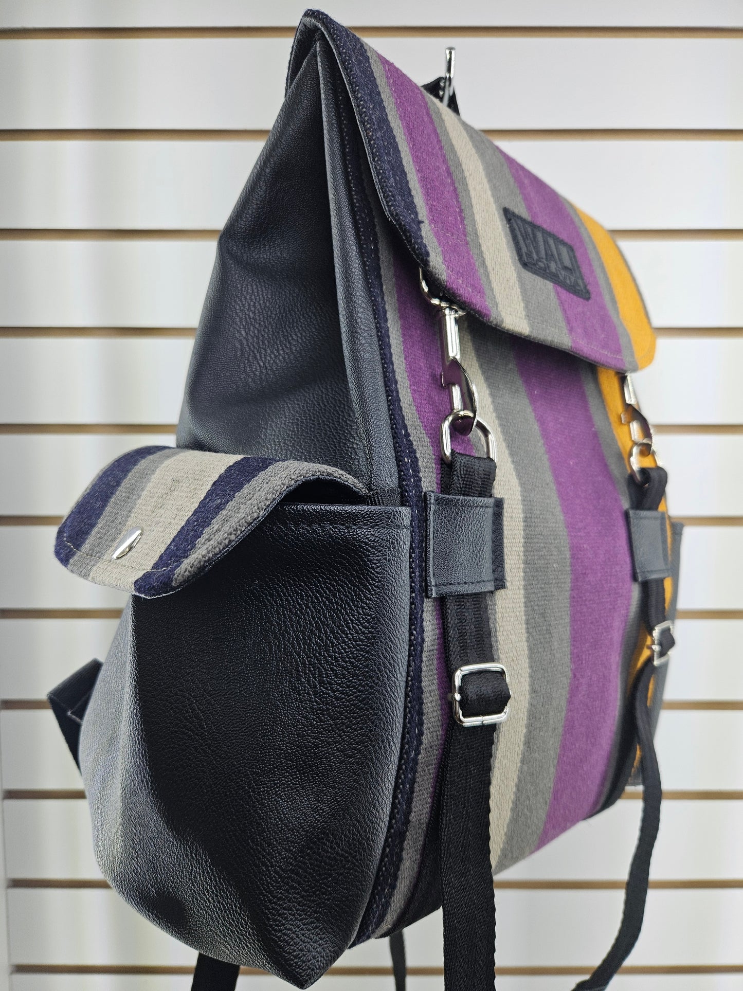 Mochila wali (api con naranja)