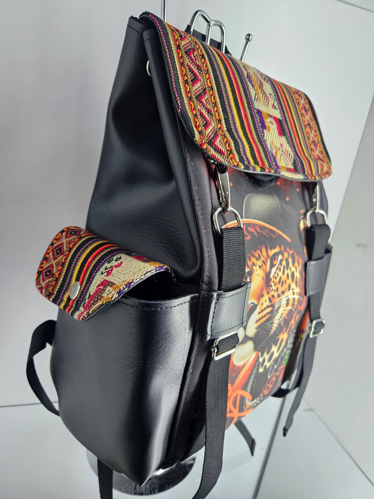 Mochila urbana (leopardo)