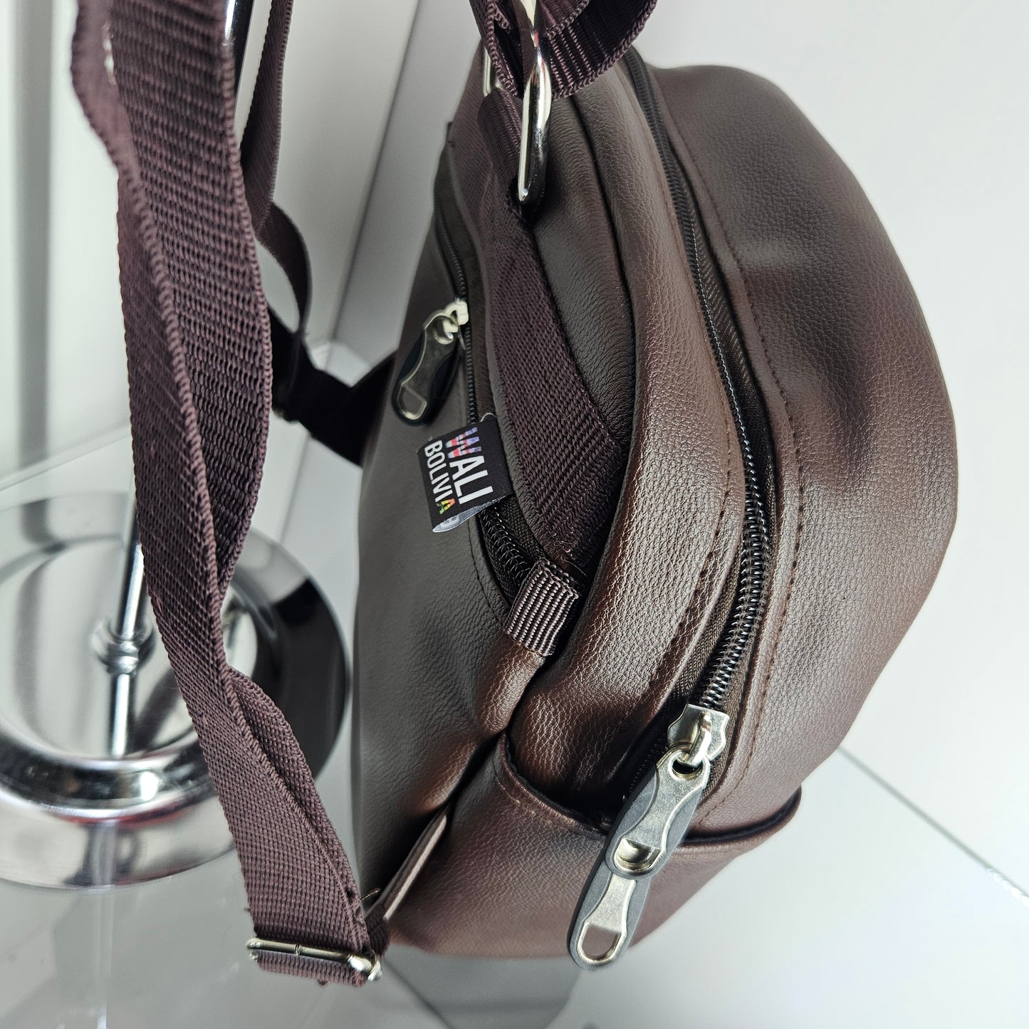 Mochila mini (chocolate)
