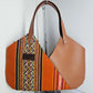 Cartera V (naranjoso)