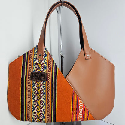 Cartera V (naranjoso)