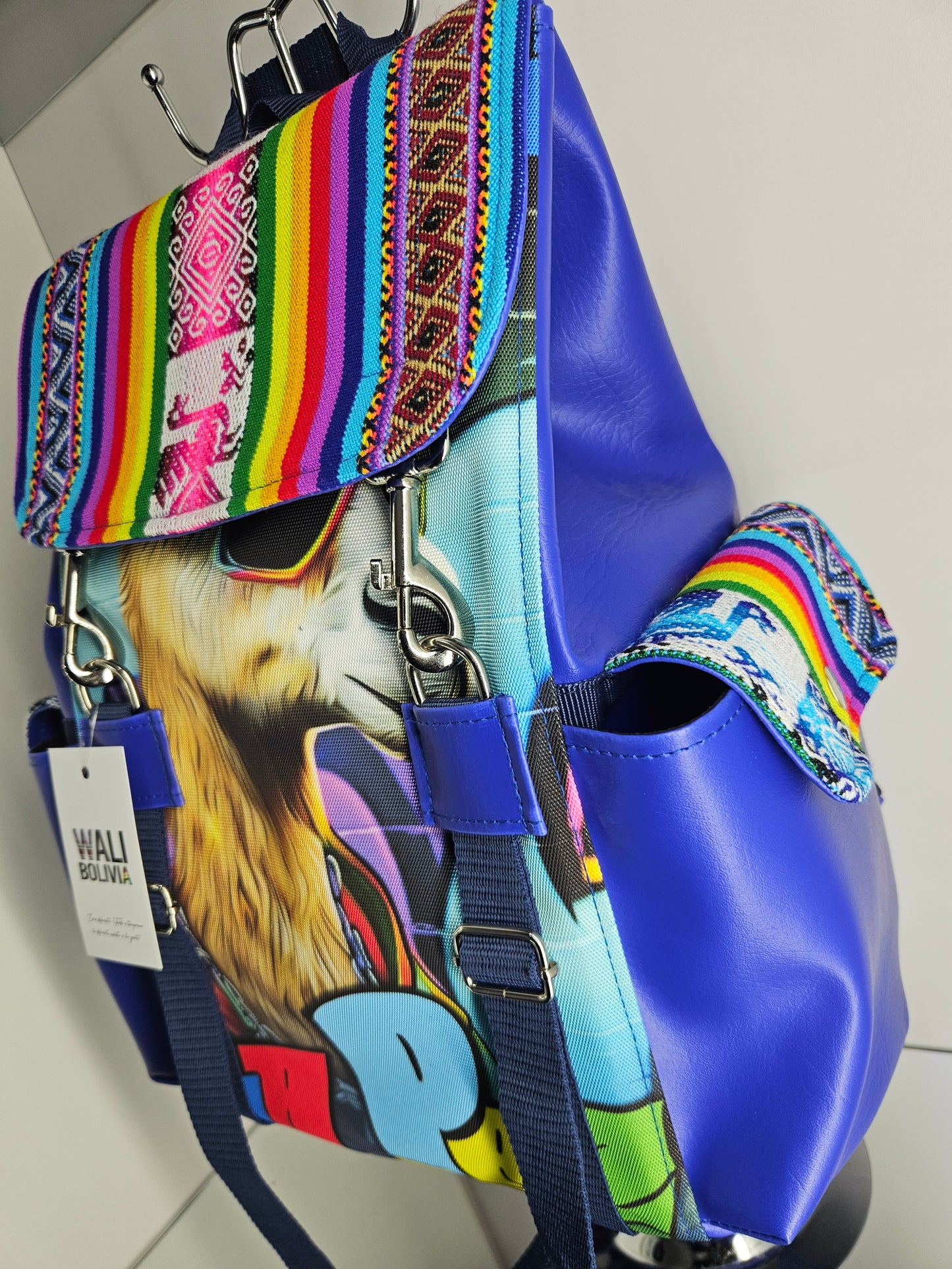 Mochila urbana (llamita paceña)