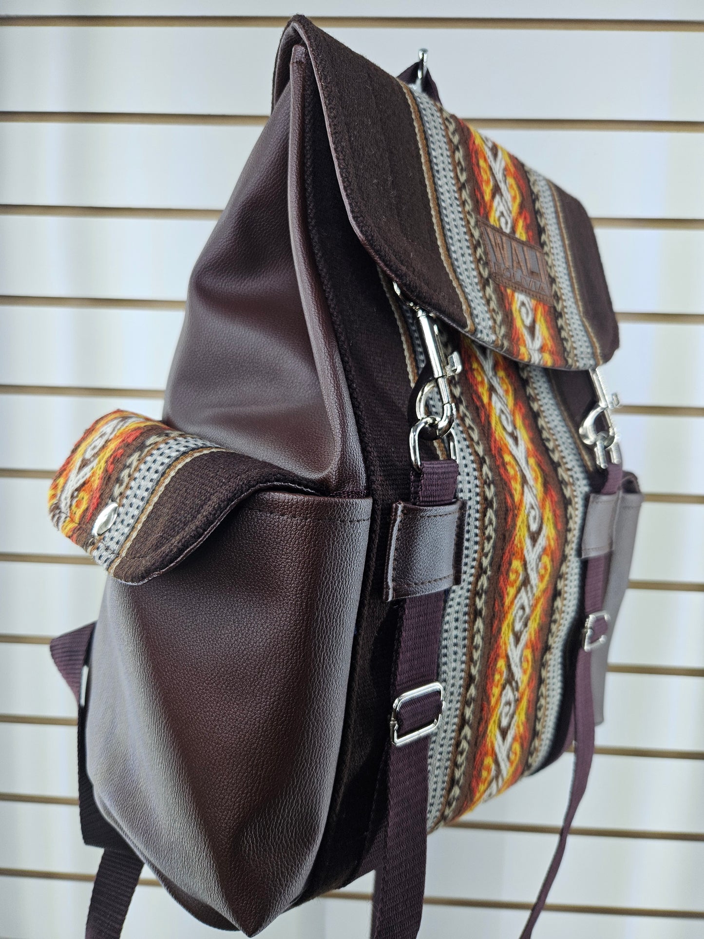 Mochila wali (cafe jade 2)