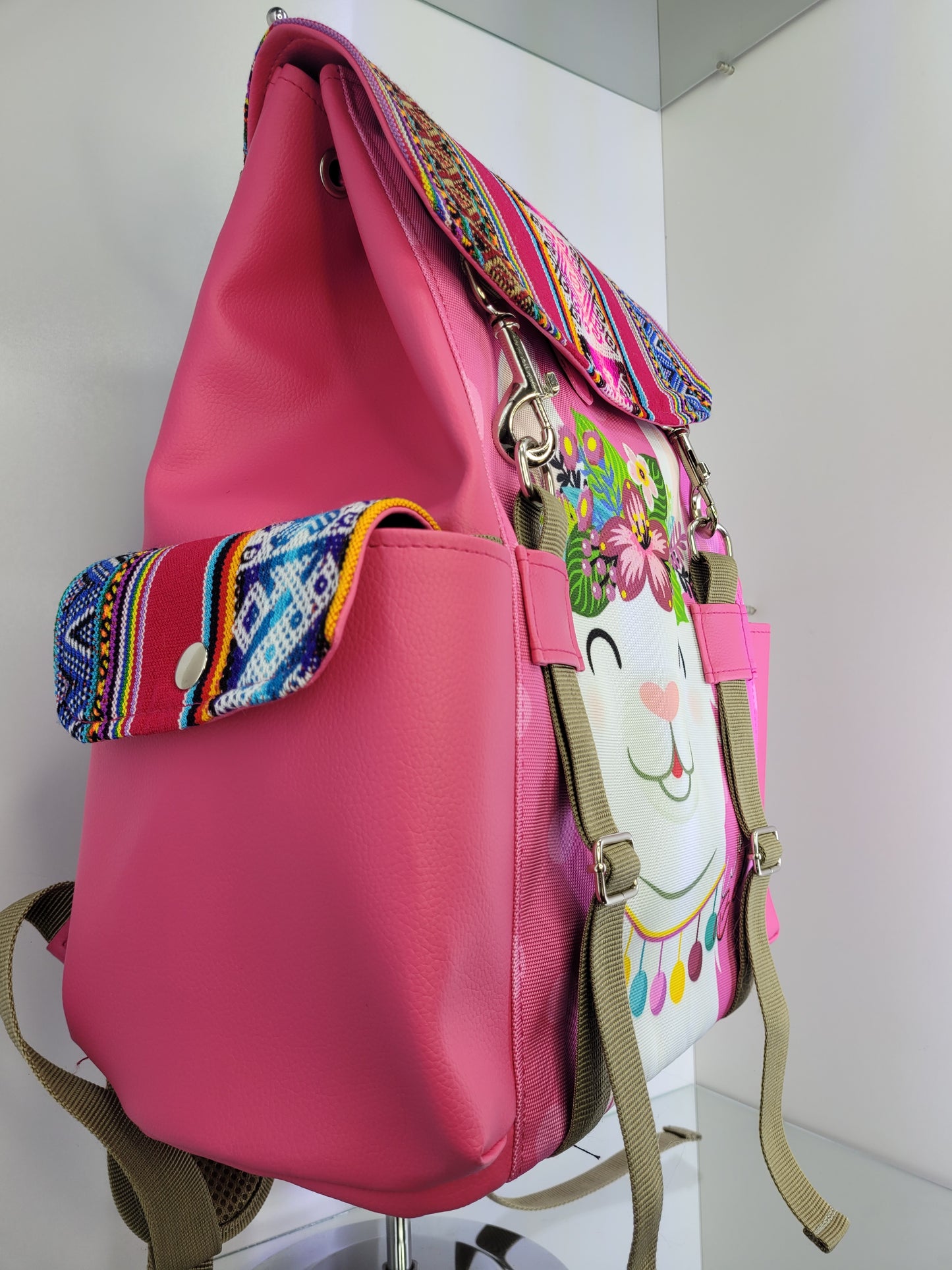 Mochila rosa(la fresita)