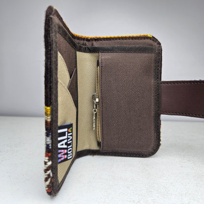 Billetera con broche (chocolate)