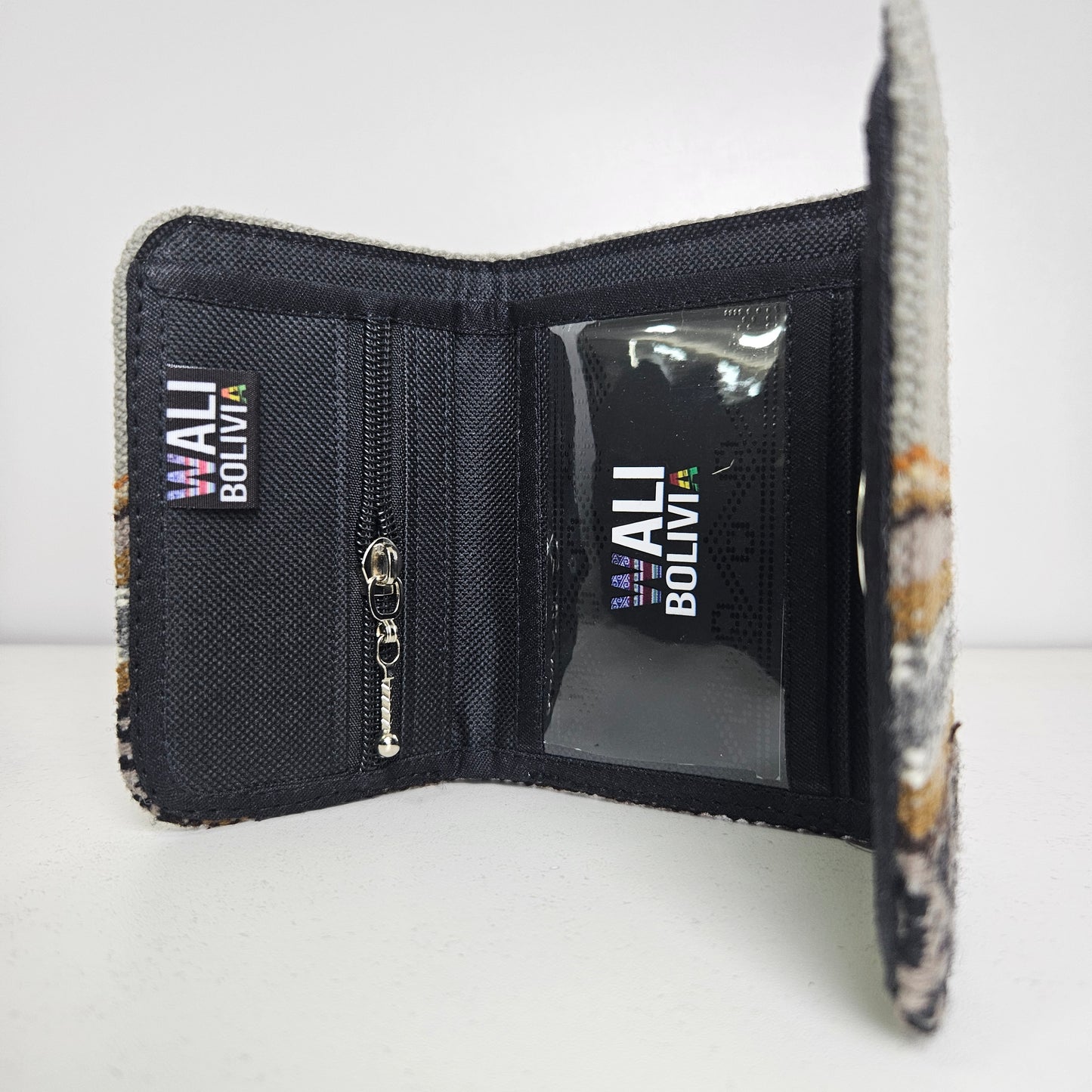 Billetera triple (plomo diseño bajo)