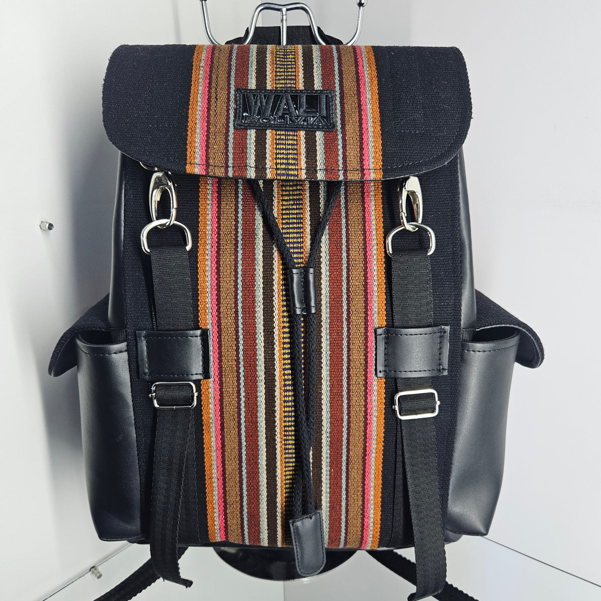 MOCHILA WALI CUERO _ Chenilla negro