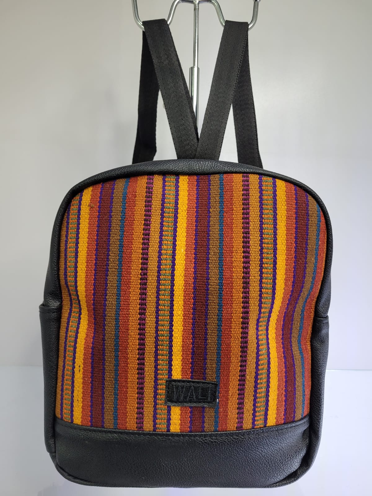 Mochila mini para dama (amarillo cafe)