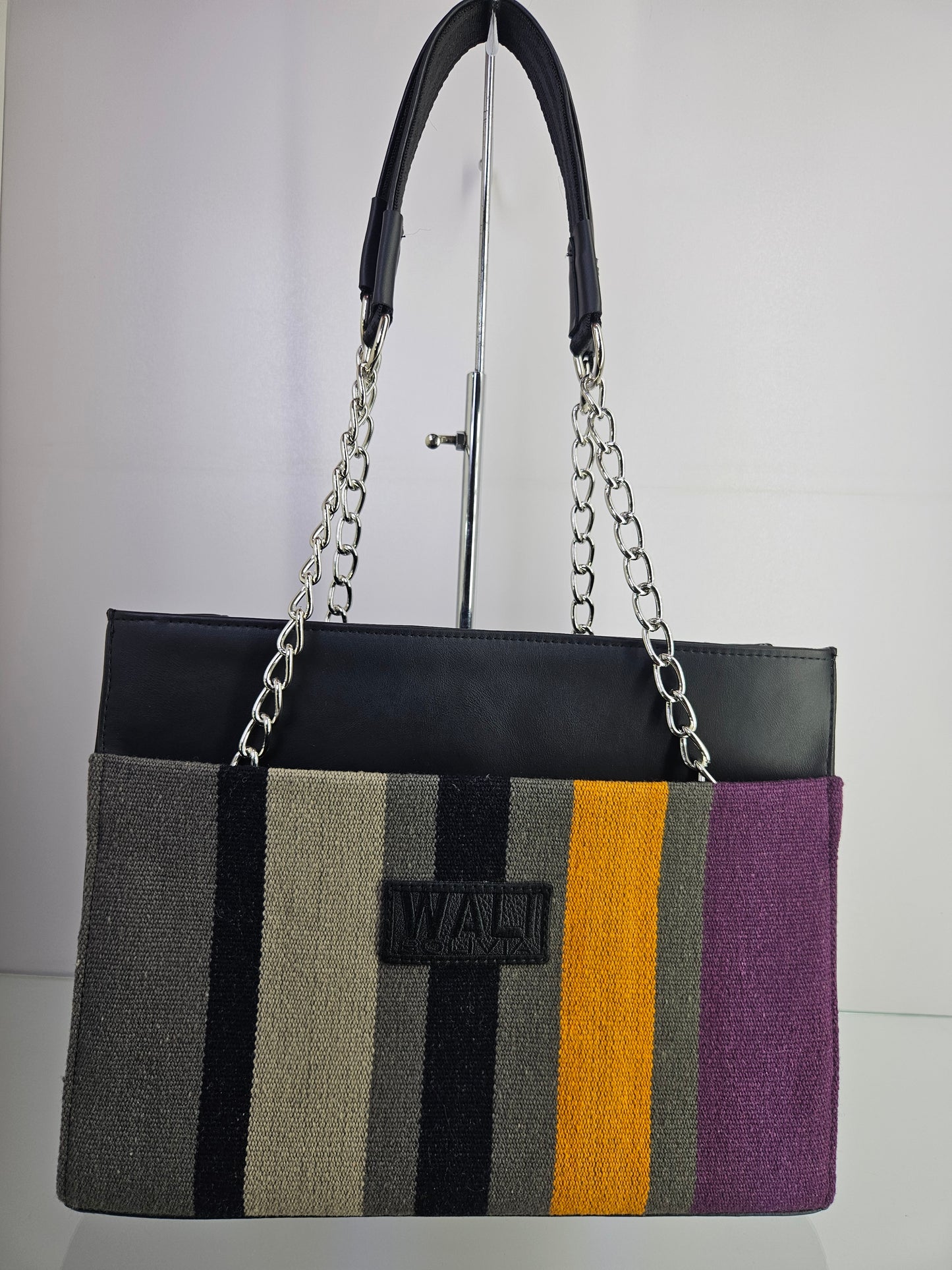 Cartera de cuero (api)