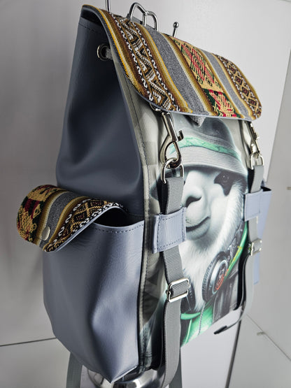 Mochila urbana (Llama hip hop)