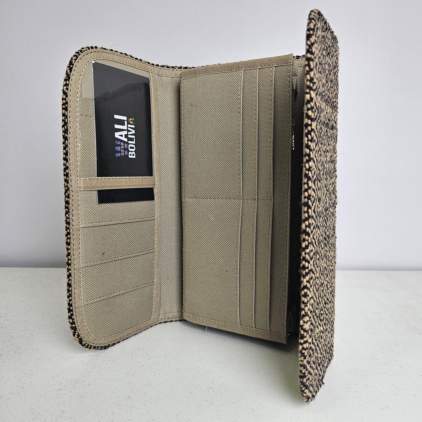 Billetera Portacelular (Perdiz cafe claro)