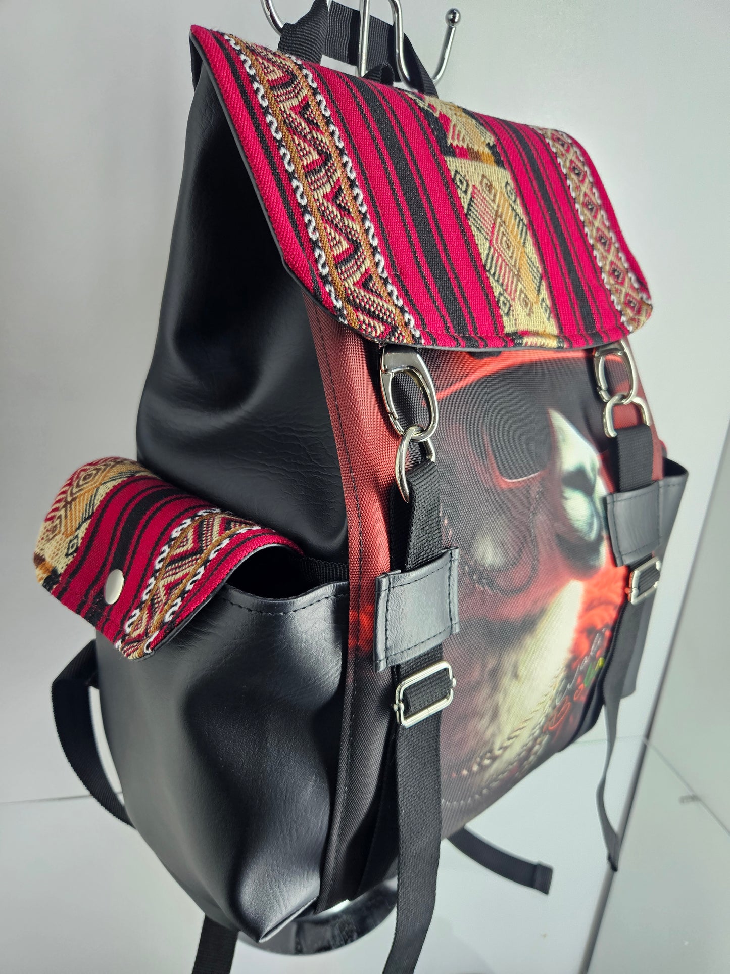 Mochila urbana (rojo llamita flow)