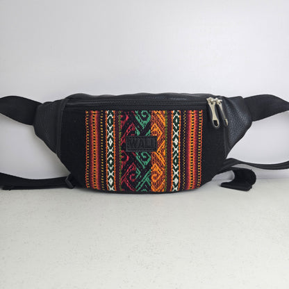Riñonera clásica de aguayo (negro con diseño)