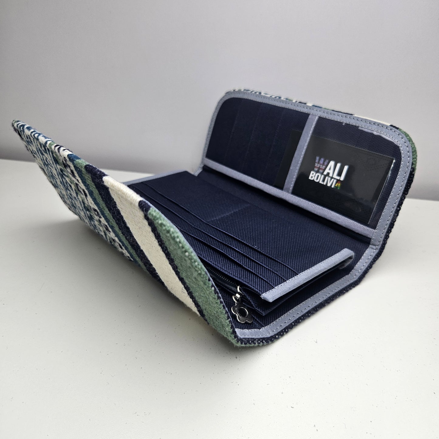 Billetera Porta Celular (jade combinado)