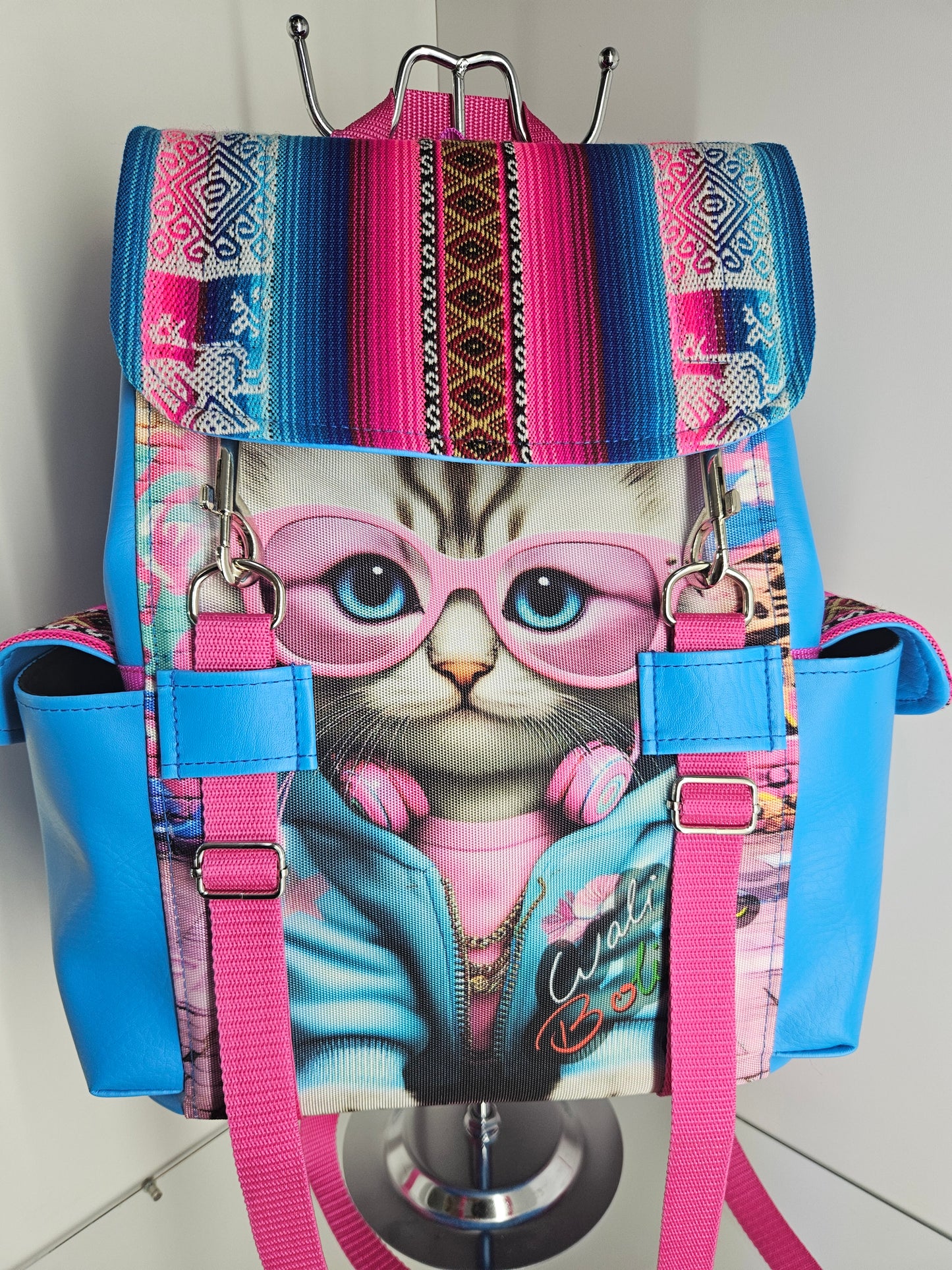 Mochila urbaba (celeste Gatito)