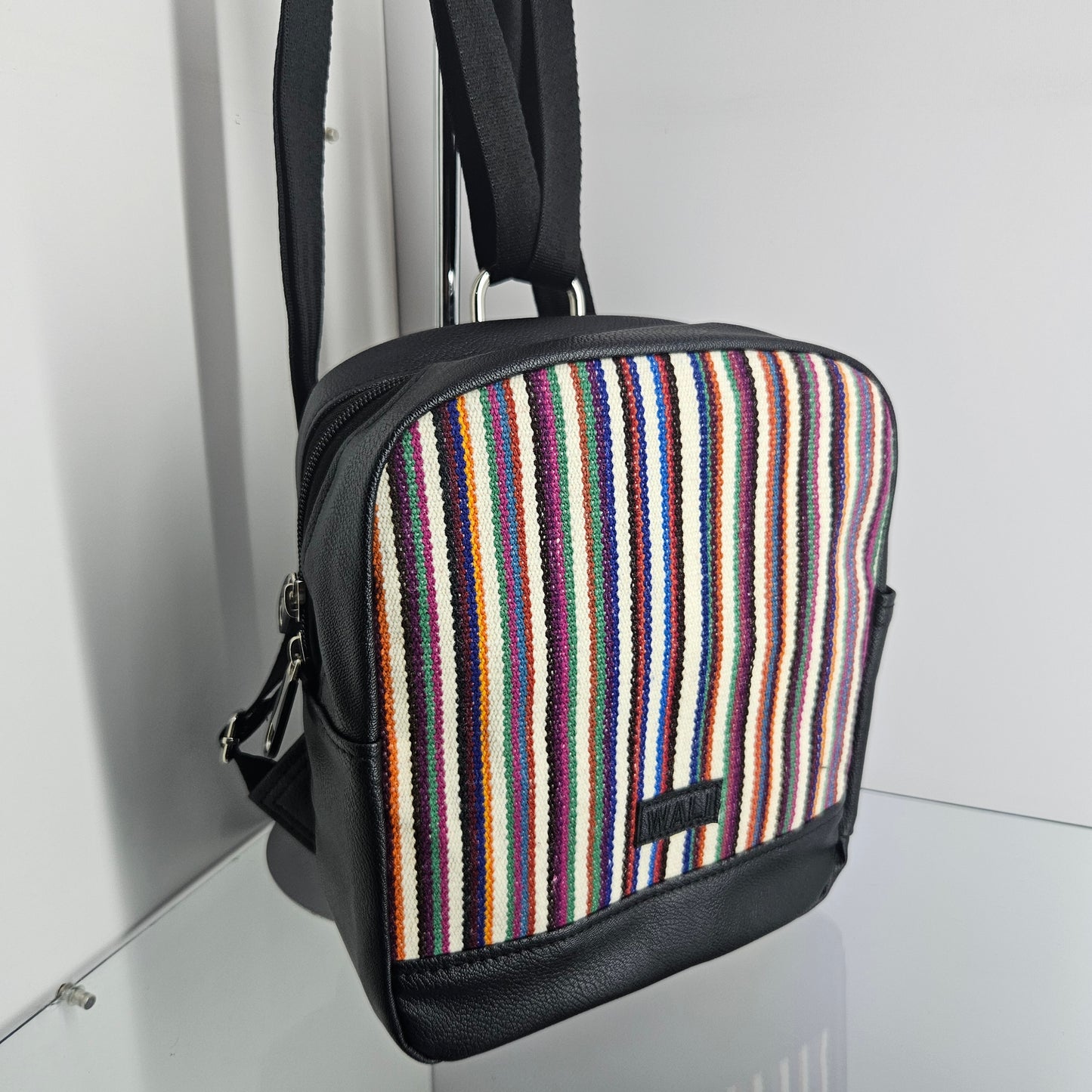 Mochila mini para dama (multicolor)
