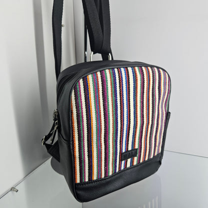 Mochila mini para dama (multicolor)