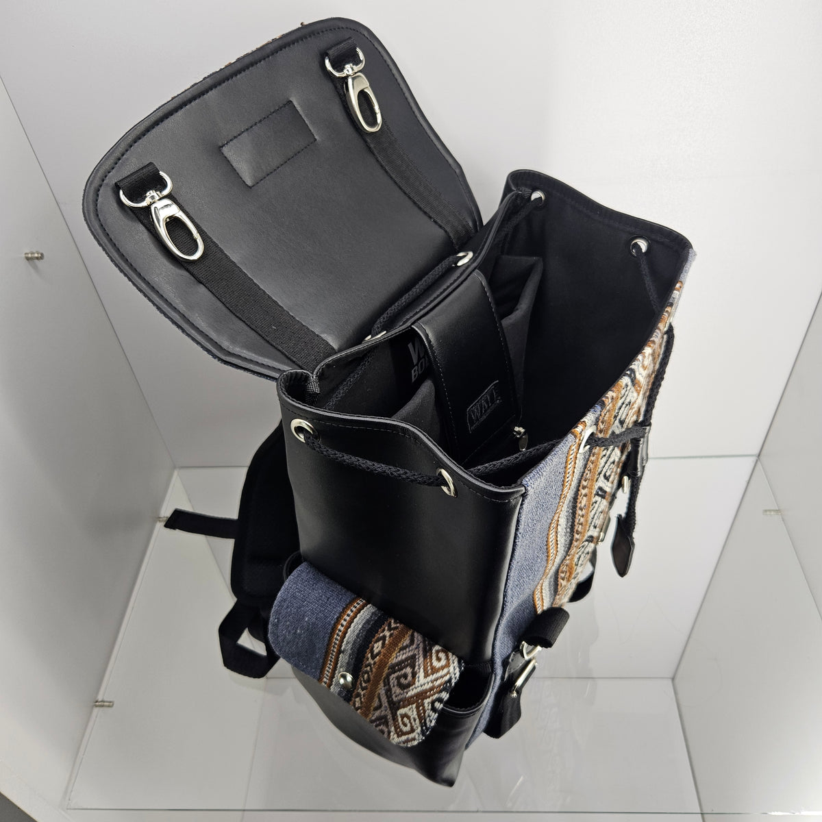 Mochila wali cuero _ azul demin
