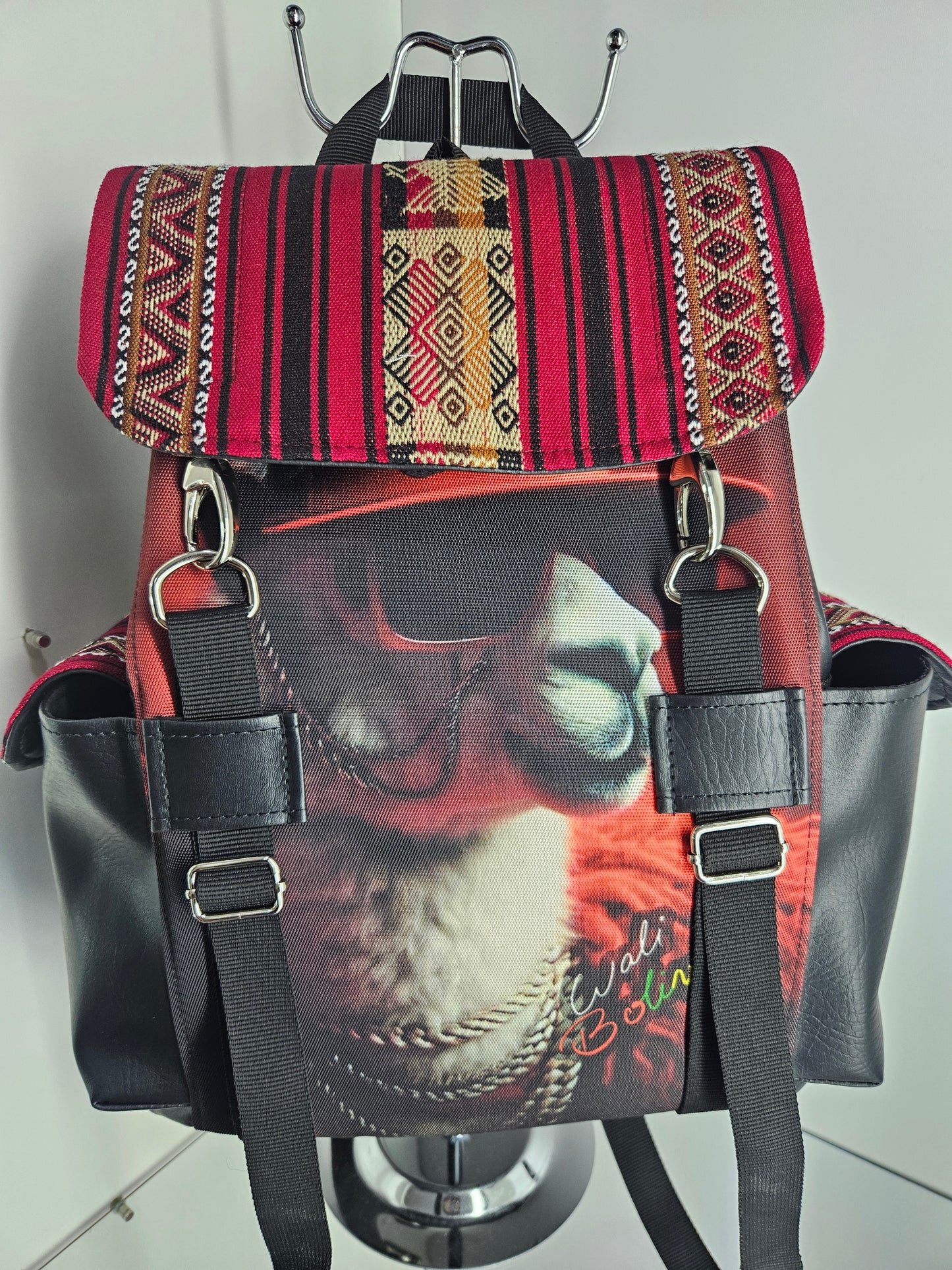 Mochila urbana (rojo hip hop)